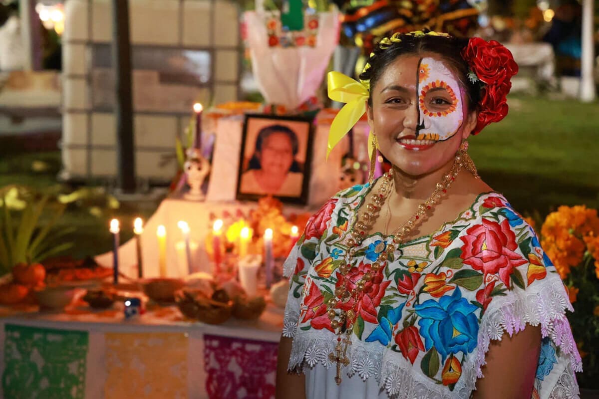 Diá de los Muertos - Isla Mujeres. Photo: H. Ayuntamiento de Isla Mujeres 