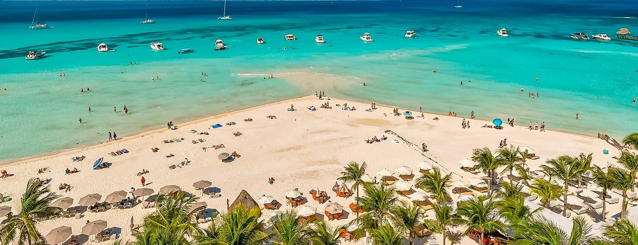 Playa Norte Isla Mujeres, photo credit: David Amaya